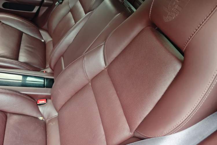 Used Porsche Panamera 2016 Panamera Edition 3.0T Left Rear Seat