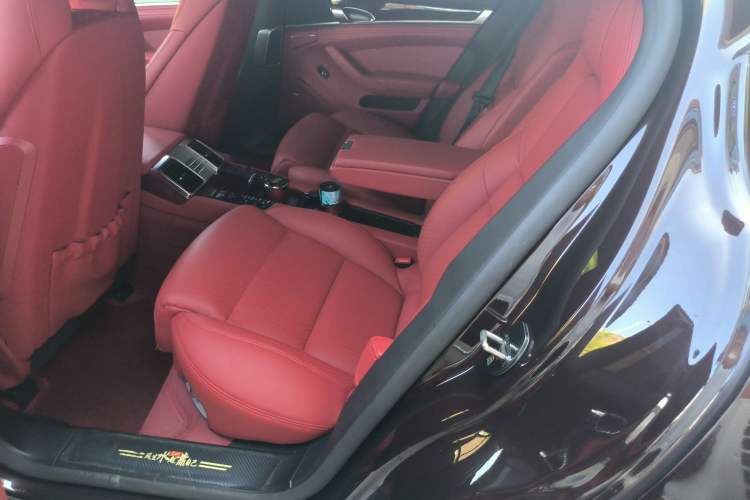 Used Porsche Panamera 2016 Panamera Edition 3.0T Left Rear Seat
