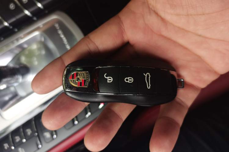 Used Porsche Panamera 2016 Panamera Edition 3.0T Vehicle Key