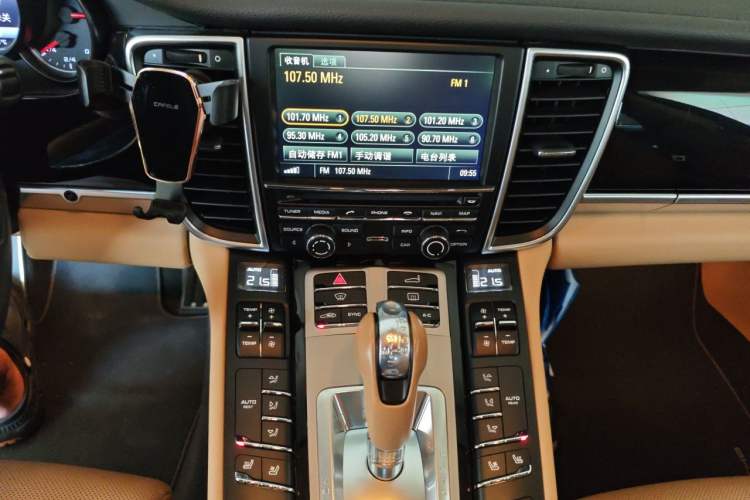 Used Porsche Panamera 2016 Panamera Edition 3.0T Audio And AC Panel