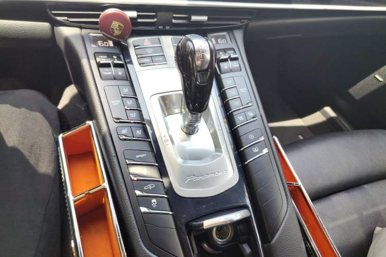 Used Porsche Panamera 2016 Panamera Edition 3.0T Gear Lever