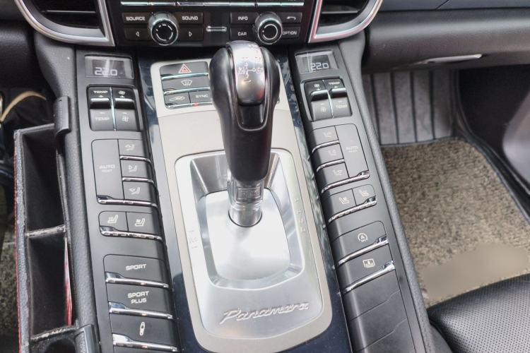 Used Porsche Panamera 2016 Panamera Executive Edition 3.0T Gear Lever