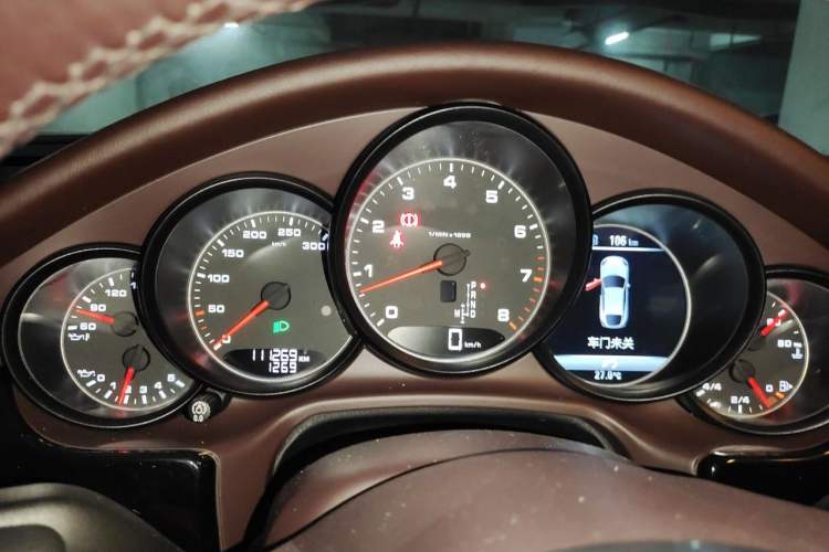 Used Porsche Panamera 2016 Panamera Edition 3.0T Instrument Cluster