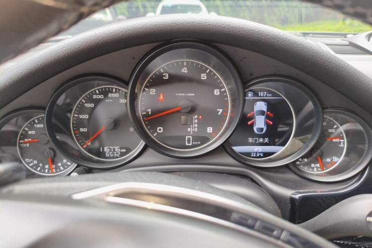 Used Porsche Panamera 2016 Panamera Executive Edition 3.0T Instrument Cluster
