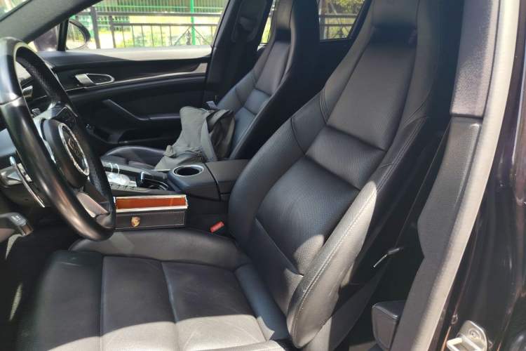 Used Porsche Panamera 2016 Panamera Edition 3.0T Left Front Seat