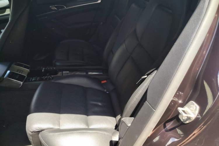 Used Porsche Panamera 2016 Panamera Edition 3.0T Left Rear Seat
