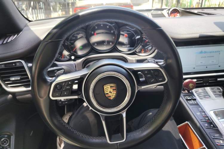 Used Porsche Panamera 2016 Panamera Edition 3.0T Steering Wheel