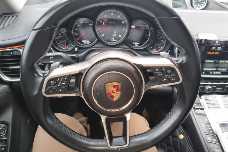 Used Porsche Panamera 2016 Panamera 4 Executive Edition 3.0T Steering Wheel