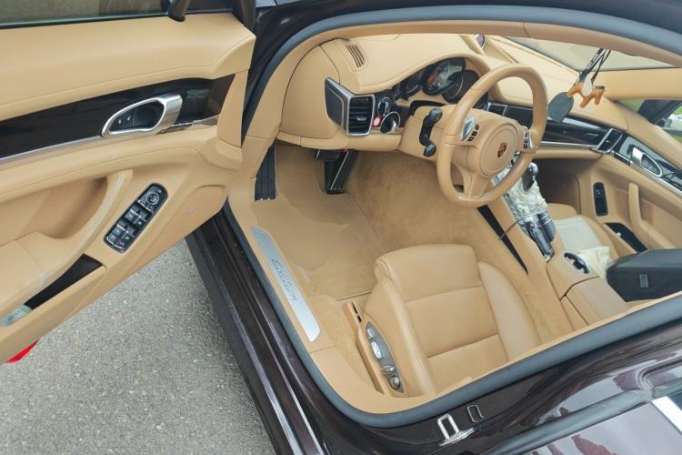 Used Porsche Panamera 2016 Panamera 4 Executive Edition 3.0T Driver Seat