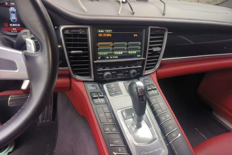 Used Porsche Panamera 2016 Panamera Executive Edition 3.0T Audio And AC Panel