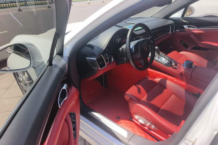 Used Porsche Panamera 2016 Panamera 4 Executive Edition 3.0T Driver Seat