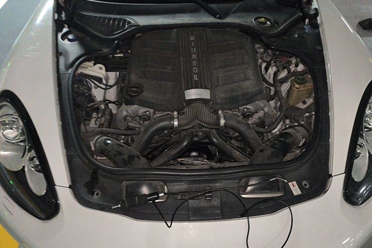 Used Porsche Panamera 2016 Panamera Edition 3.0T Engine Bay