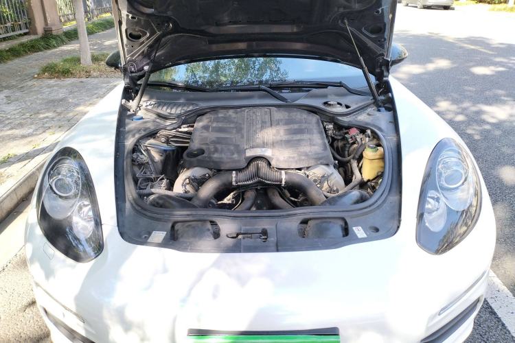 Used Porsche Panamera 2016 Panamera Edition 3.0T Engine Bay