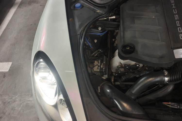 Used Porsche Panamera 2016 Panamera Executive Edition 3.0T Engine Bay Right