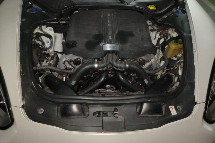 Used Porsche Panamera 2016 Panamera Edition 3.0T Engine Bay