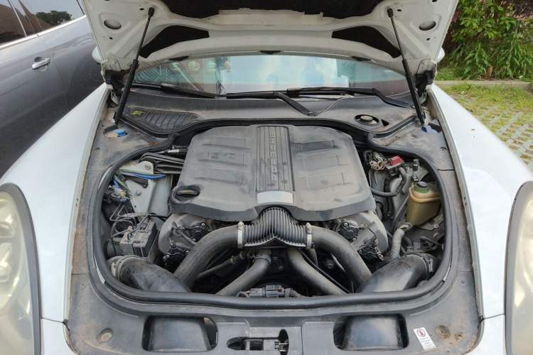 Used Porsche Panamera 2016 Panamera Executive Edition 3.0T Engine Bay