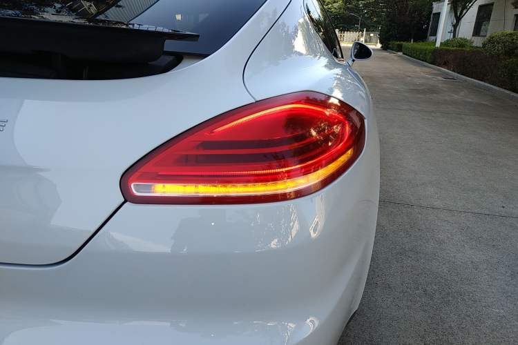 Used Porsche Panamera 2016 Panamera 4 Edition 3.0T Exterior 6