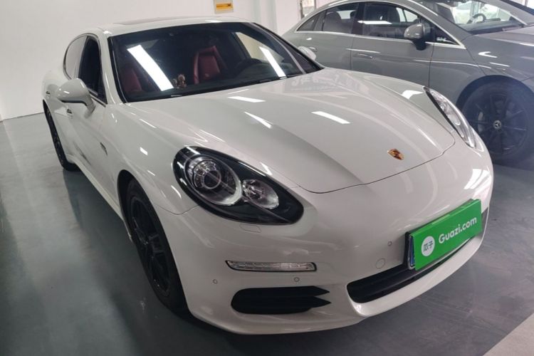 Used Porsche Panamera 2016 Panamera Edition 3.0T Front Right 45 Deg