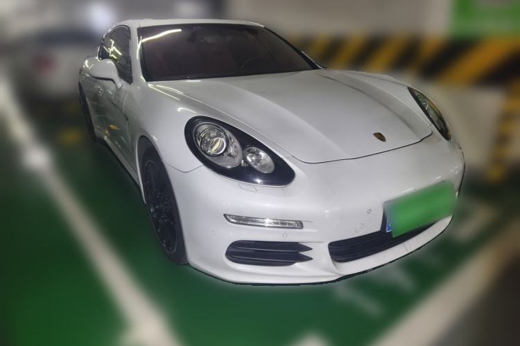 Used Porsche Panamera 2016 Panamera Edition 3.0T Front Right 45 Deg