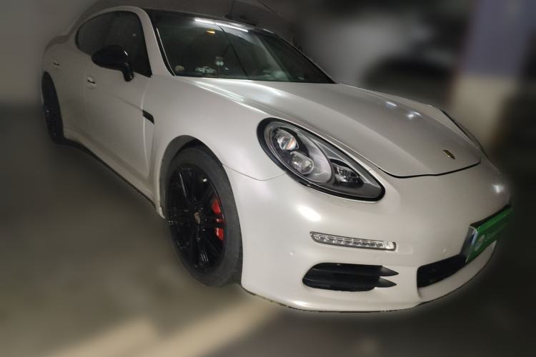 Used Porsche Panamera 2016 Panamera Edition 3.0T Front Right 45 Deg