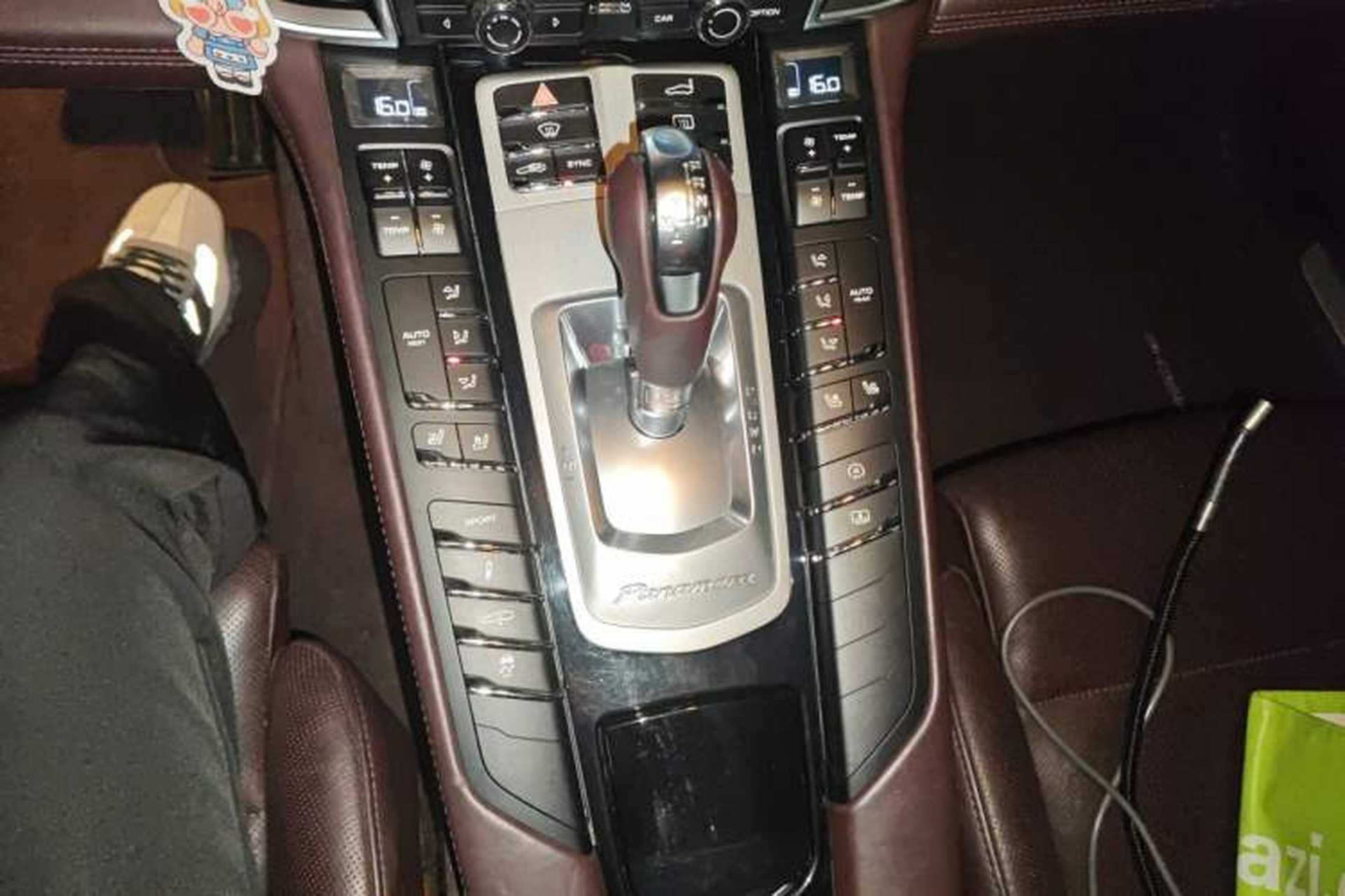Used Porsche Panamera 2016 Panamera Edition 3.0T Gear Lever