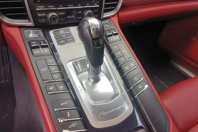 Used Porsche Panamera 2016 Panamera Executive Edition 3.0T Gear Lever