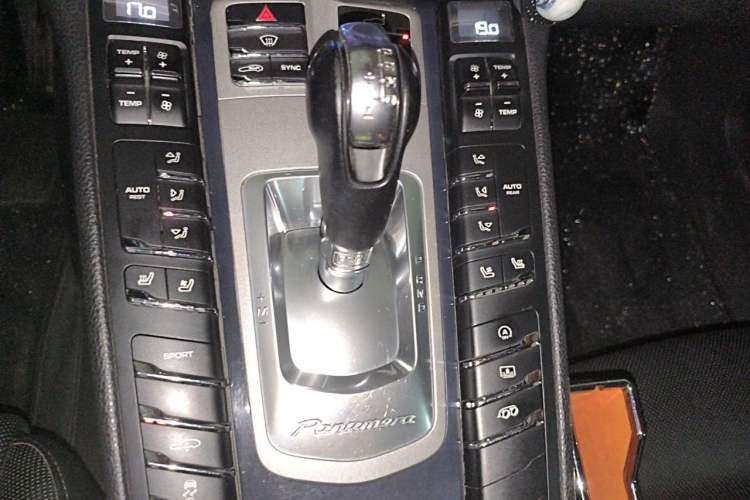 Used Porsche Panamera 2016 Panamera Edition 3.0T Gear Lever