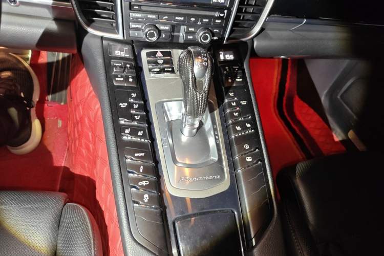 Used Porsche Panamera 2016 Panamera 4 Edition 3.0T Gear Lever