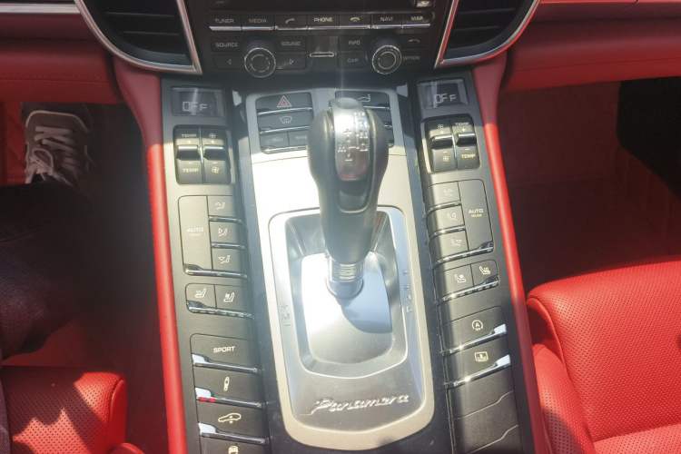 Used Porsche Panamera 2016 Panamera 4 Executive Edition 3.0T Gear Lever