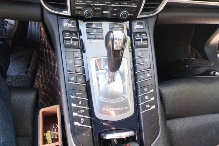 Used Porsche Panamera 2016 Panamera Edition 3.0T Gear Lever
