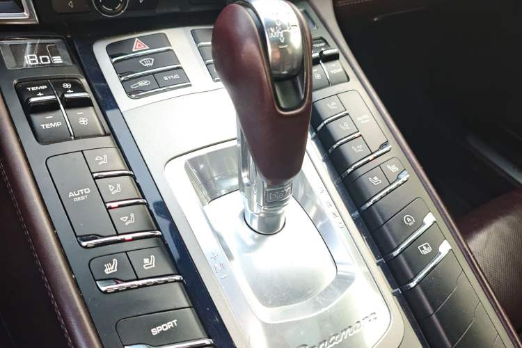 Used Porsche Panamera 2016 Panamera Edition 3.0T Gear Lever