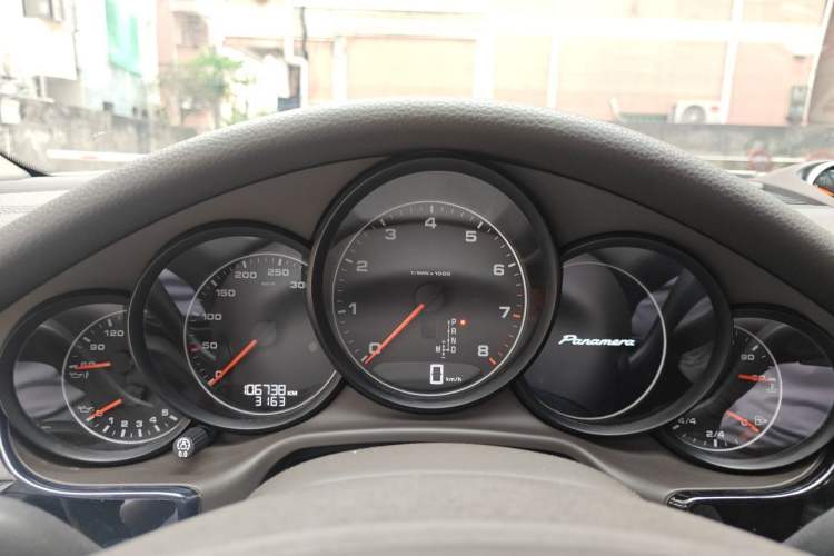 Used Porsche Panamera 2016 Panamera Edition 3.0T Instrument Cluster