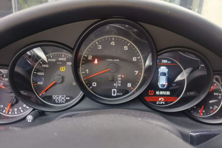 Used Porsche Panamera 2016 Panamera Executive Edition 3.0T Instrument Cluster