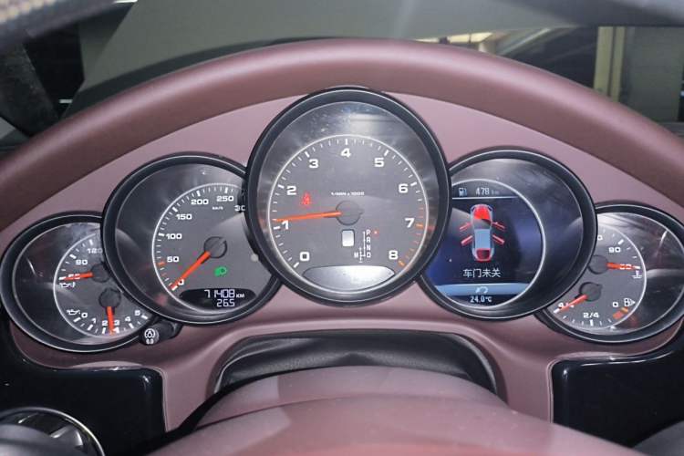 Used Porsche Panamera 2016 Panamera Executive Edition 3.0T Instrument Cluster