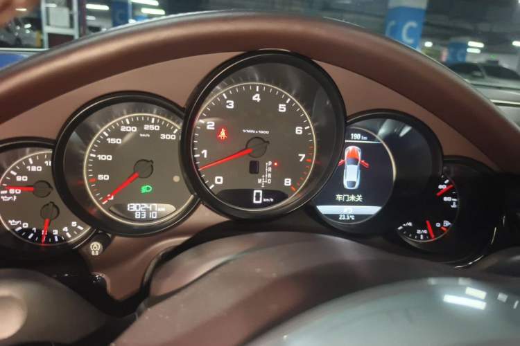 Used Porsche Panamera 2016 Panamera Executive Edition 3.0T Instrument Cluster