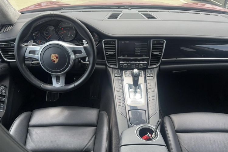 Used Porsche Panamera 2016 Panamera Edition 3.0T Interior 2