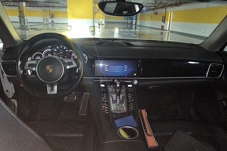 Used Porsche Panamera 2016 Panamera Edition 3.0T Interior 2