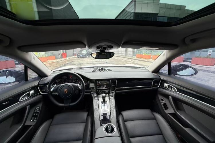 Used Porsche Panamera 2016 Panamera Edition 3.0T Interior 3