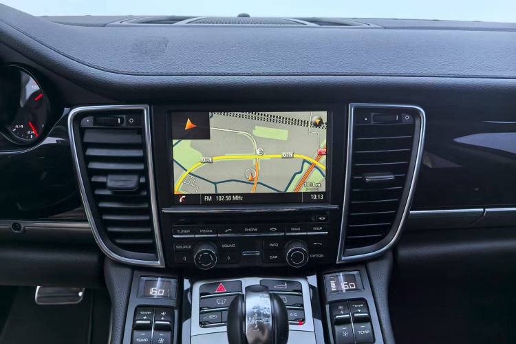 Used Porsche Panamera 2016 Panamera 4 Edition 3.0T Interior 3