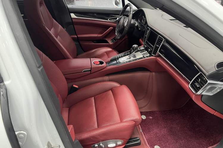 Used Porsche Panamera 2016 Panamera Edition 3.0T Interior 8