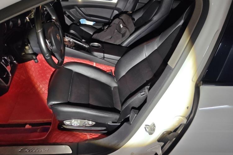 Used Porsche Panamera 2016 Panamera 4 Edition 3.0T Left Front Seat