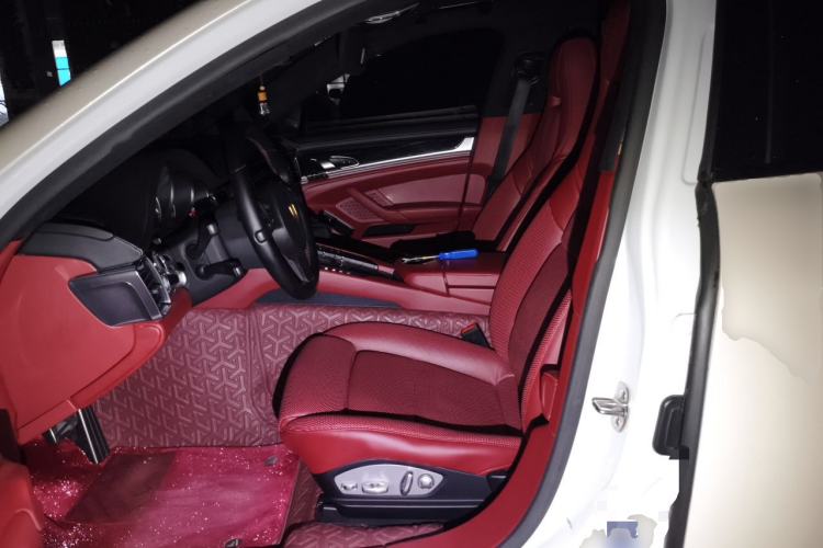 Used Porsche Panamera 2016 Panamera 4 Edition 3.0T Left Front Seat