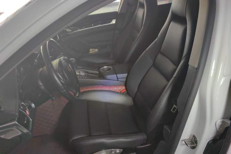 Used Porsche Panamera 2016 Panamera Edition 3.0T Left Front Seat