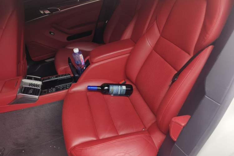 Used Porsche Panamera 2016 Panamera Executive Edition 3.0T Left Rear Seat