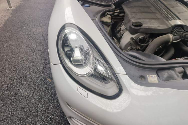 Used Porsche Panamera 2016 Panamera Executive Edition 3.0T Right Front Headlight