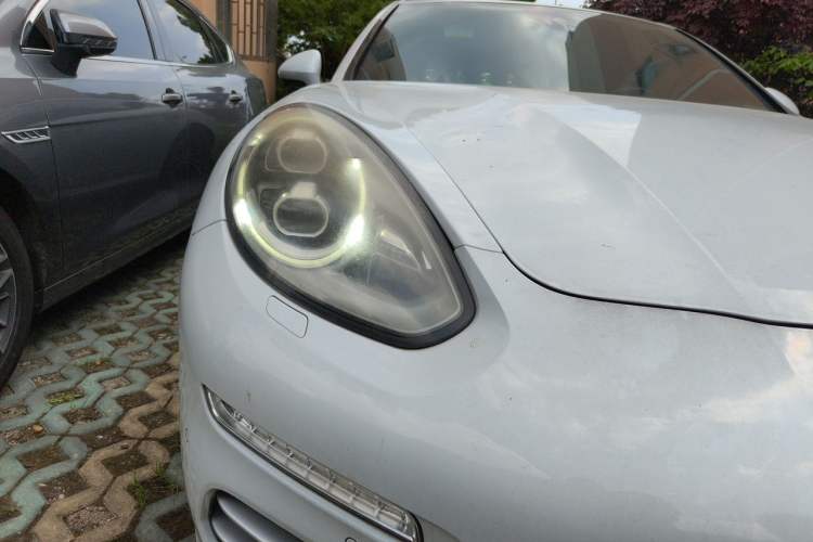 Used Porsche Panamera 2016 Panamera Executive Edition 3.0T Right Front Headlight