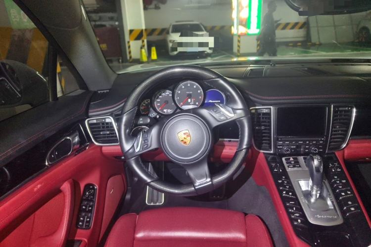 Used Porsche Panamera 2016 Panamera Edition 3.0T Steering Wheel