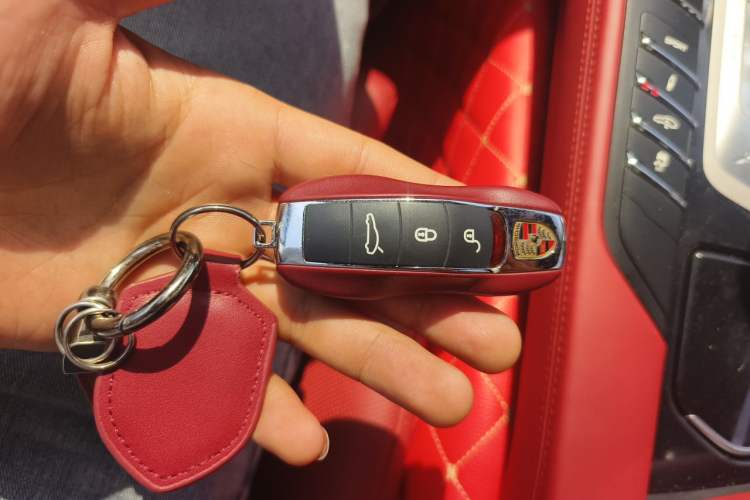 Used Porsche Panamera 2016 Panamera 4 Executive Edition 3.0T Vehicle Key