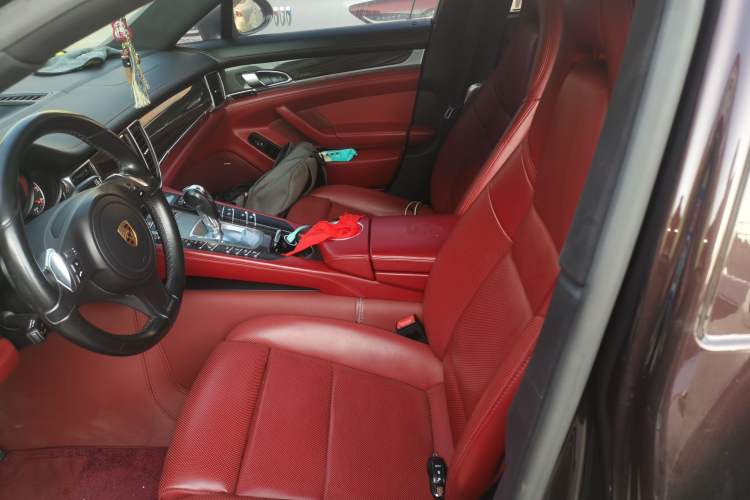 Used Porsche Panamera 2016 Panamera Edition 3.0T Left Front Seat