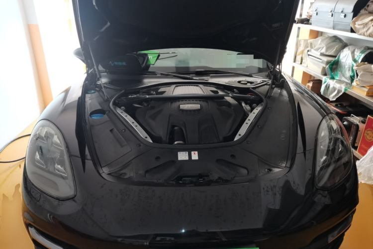 Used Porsche Panamera 2017 Panamera 3.0T Engine Bay